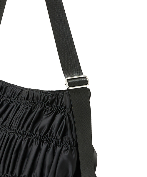 soeur（スール）の「●SOEUR/シャーリングテープショルダー（トートバッグ・レディース・ベージュ/ライトグレー/ブラック・フリー）」の18枚目の写真