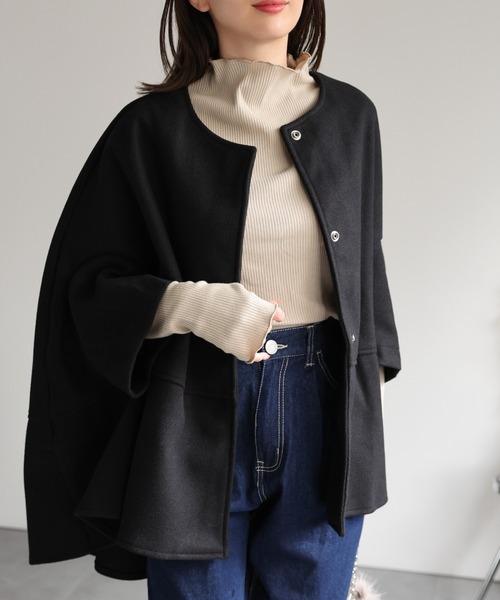 sakishimatokyo（サキシマトーキョー）の「フェイクウール ノーカラーケープコート/ポンチョ/秋冬（ポンチョ・レディース・ブラック/ベージュ/ブラウン/ブルー・FREE）」の17枚目の写真