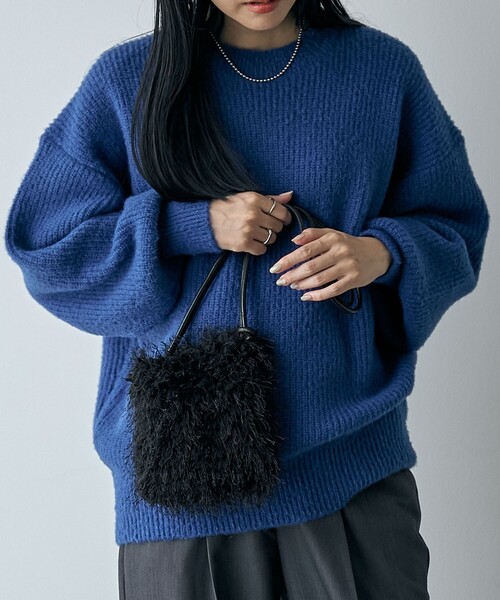 coen（コーエン）の「フェイクファーミニポシェット（ショルダーバッグ・レディース・ライム/ブラック/モカ・FREE）」の2枚目の写真