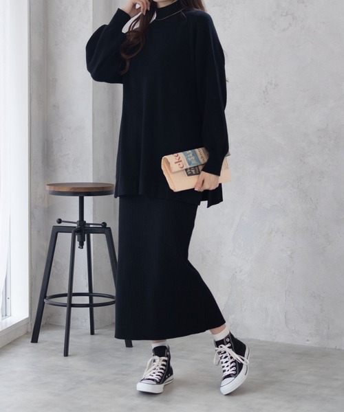 HusHusH（ハッシュアッシュ）の「HusHusH リブナロースカート（スカート・レディース・チャコールグレー/ブラック・M/L）」の2枚目の写真