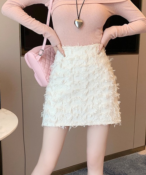 frunco（フランコ）の「フリンジ台形ミニスカート（スカート・レディース・ブラック/ホワイト/ピンク・MEDIUM）」の2枚目の写真