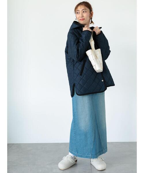 Lugnoncure（ルノンキュール）の「フード付キルトミドルコート（その他アウター・レディース・カーキ/ブラック/オフホワイト/ネイビー・F）」の8枚目の写真