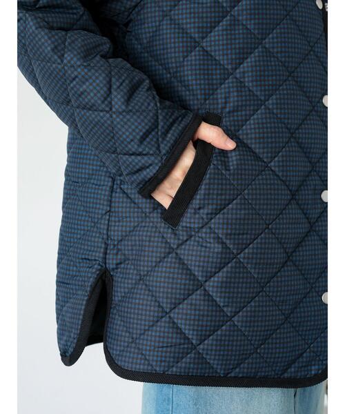 Lugnoncure（ルノンキュール）の「フード付キルトミドルコート（その他アウター・レディース・カーキ/ブラック/オフホワイト/ネイビー・F）」の11枚目の写真