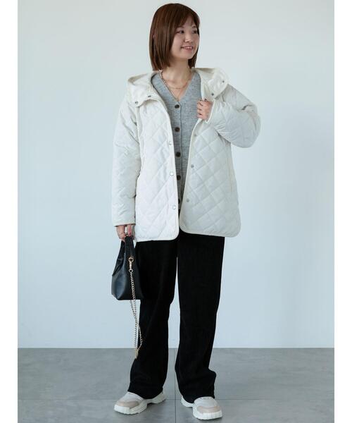 Lugnoncure（ルノンキュール）の「フード付キルトミドルコート（その他アウター・レディース・カーキ/ブラック/オフホワイト/ネイビー・F）」の12枚目の写真