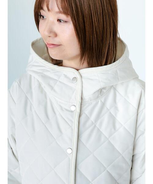 Lugnoncure（ルノンキュール）の「フード付キルトミドルコート（その他アウター・レディース・カーキ/ブラック/オフホワイト/ネイビー・F）」の17枚目の写真
