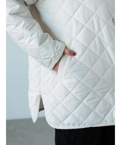 Lugnoncure（ルノンキュール）の「フード付キルトミドルコート（その他アウター・レディース・カーキ/ブラック/オフホワイト/ネイビー・F）」の19枚目の写真