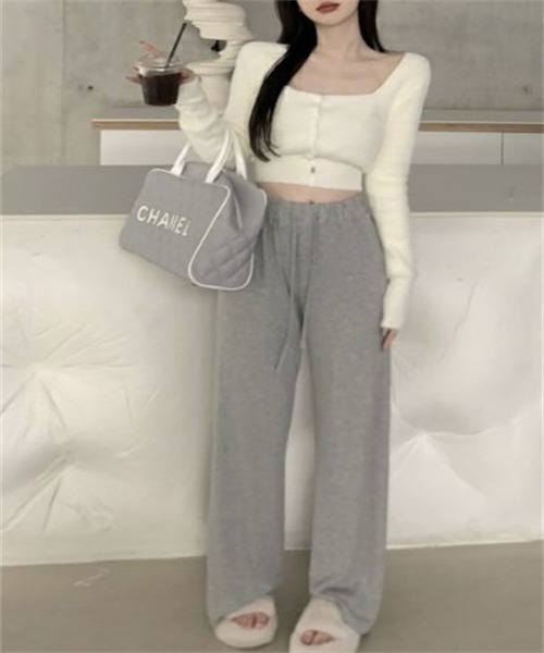 FREE STYLISTS(フリー スタイリスト)の「ショートシャギーニットカーディガン(カーディガン/ボレロ・レディース・ホワイト/ブルー/ブラック/カーキ/ブラウン・FREE)」の7枚目の写真