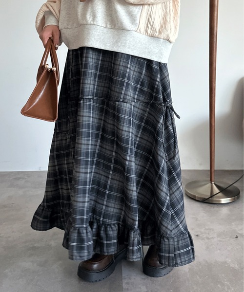 kutir（クティール）の「【2サイズ展開】アソートダブルリボンフリルスカート（スカート・レディース・ネイビー/レッド/ブラック/チャコールグレー/ブラック系その他/ブルー/イエロー/グリーン・MEDIUM/LARGE）」の17枚目の写真