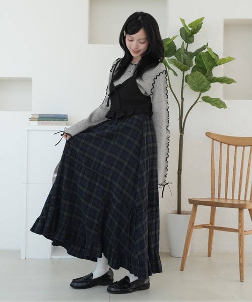 kutir(クティール)の「【2サイズ展開】アソートダブルリボンフリルスカート(スカート・レディース・ネイビー/レッド/ブラック/チャコールグレー/ブラック系その他/ブルー/イエロー/グリーン・MEDIUM/LARGE)」の20枚目の写真