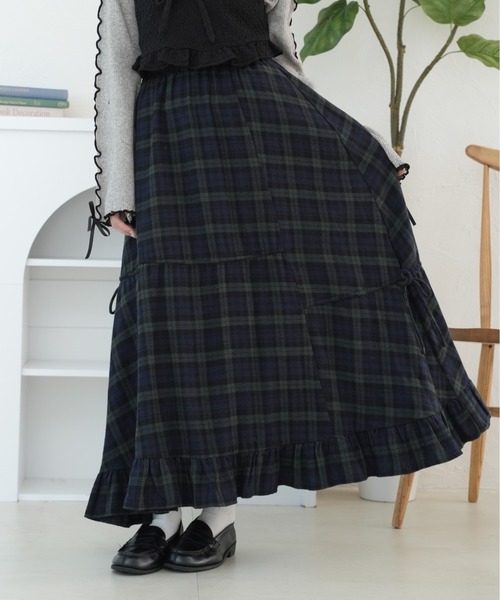 kutir(クティール)の「【2サイズ展開】アソートダブルリボンフリルスカート(スカート・レディース・ネイビー/レッド/ブラック/チャコールグレー/ブラック系その他/ブルー/イエロー/グリーン・MEDIUM/LARGE)」の22枚目の写真