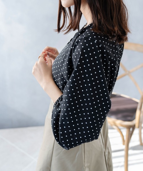 Asterellivi(アステレリビ)の「主役級ドットブラウス(シャツ/ブラウス・レディース・ベージュ/ブラック・M/L)」の20枚目の写真