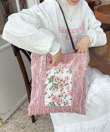 レース刺繍ポケットトートバッグ