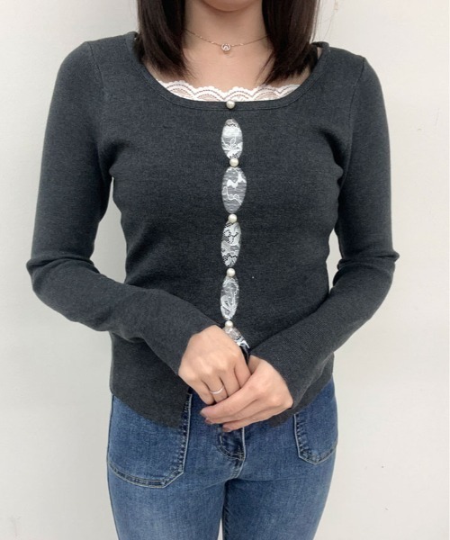 kirakiraShop(キラキラショップ)の「パール ボタン レイヤード風 ドッキング ニットソー(ニット/セーター・レディース・ホワイト/レッド/チャコール/ブラック・FREE)」の13枚目の写真