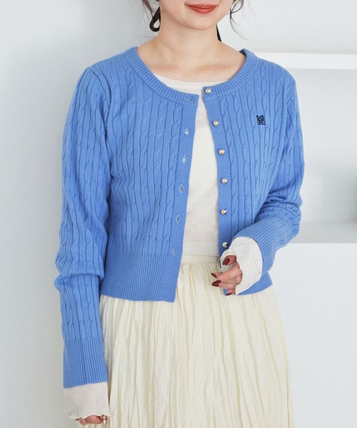 VIS(ビス)の「ワンポイント胸刺繍ケーブルカーディガン(カーディガン/ボレロ・レディース・グレー/レッド/キナリ/サックスブルー・FREE)」の5枚目の写真