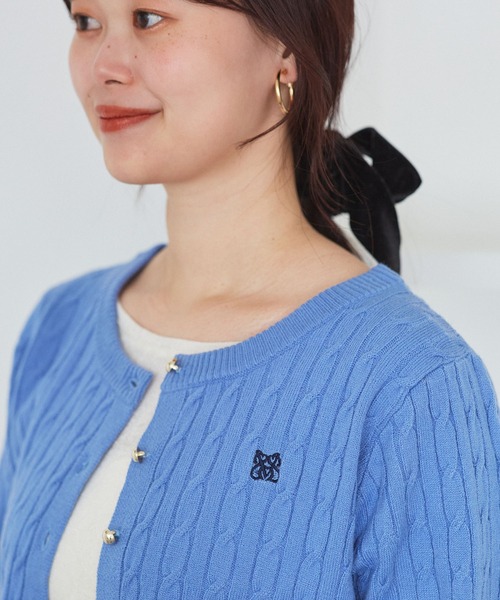 VIS(ビス)の「ワンポイント胸刺繍ケーブルカーディガン(カーディガン/ボレロ・レディース・グレー/レッド/キナリ/サックスブルー・FREE)」の8枚目の写真