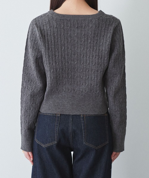 VIS(ビス)の「ワンポイント胸刺繍ケーブルカーディガン(カーディガン/ボレロ・レディース・グレー/レッド/キナリ/サックスブルー・FREE)」の21枚目の写真