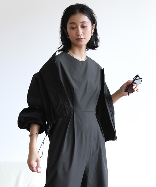 UR'S（ユアーズ）の「ドローストリングブルゾン/ラッシュガード（ラッシュガード・レディース・アイボリー/ブラック・L/M/S）」の20枚目の写真