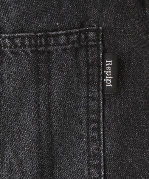 repipi armario(レピピ アルマリオ)の「デニムオーバーオール(サロペット/オーバーオール・キッズ・ブルー/ブラック/アイボリー・LARGE/MEDIUM/SMALL)」の16枚目の写真