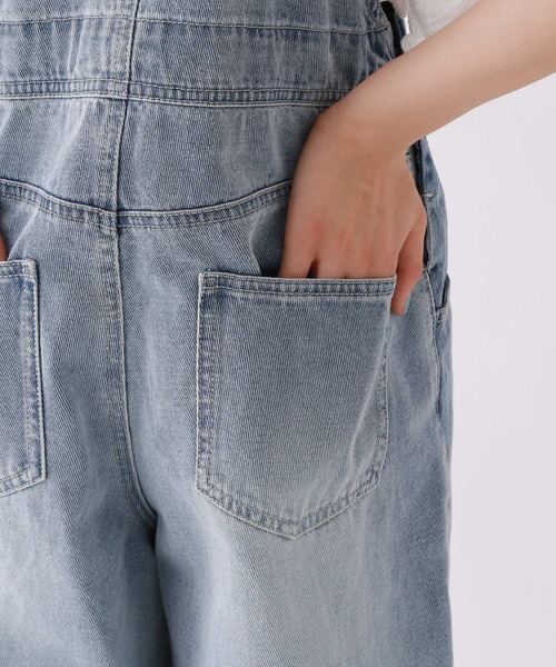 repipi armario(レピピ アルマリオ)の「デニムオーバーオール(サロペット/オーバーオール・キッズ・ブルー/ブラック/アイボリー・LARGE/MEDIUM/SMALL)」の11枚目の写真