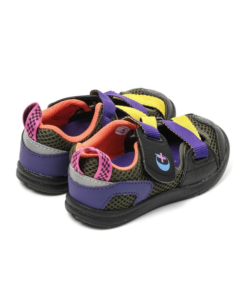 IFME（イフミー）の「KIDS｜IFME＋ キネティックウォーターシューズ（サンダル・キッズ・ブラック/グリーン・15.0cm/15.5cm/16.0cm/16.5cm/17.0cm/17.5cm/18.0cm/18.5cm/19.0cm）」の9枚目の写真