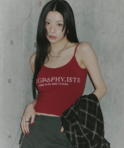 DTYYPE(ドタイプ)の「カップ付きフロントフォントリブキャミソール(キャミソール・レディース・グレー/ブラック/レッド・FREE)」の5枚目の写真