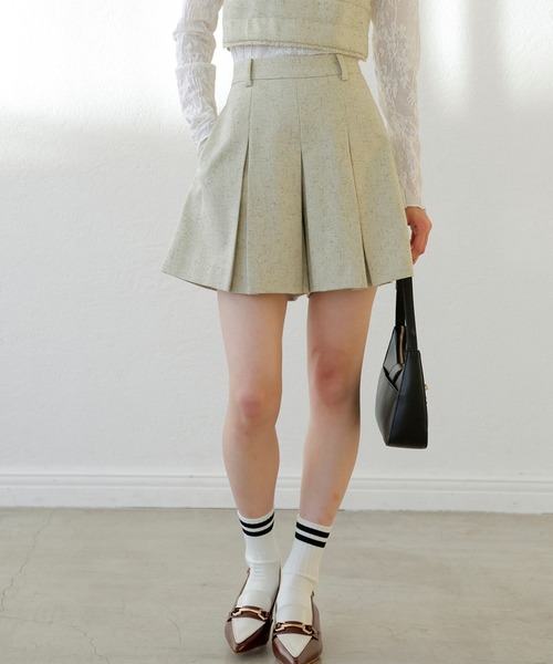 VIS（ビス）の「サマーツイードタックフレアショートパンツ（その他パンツ・レディース・イエロー系その他3/ホワイト系その他5・S/M）」の2枚目の写真