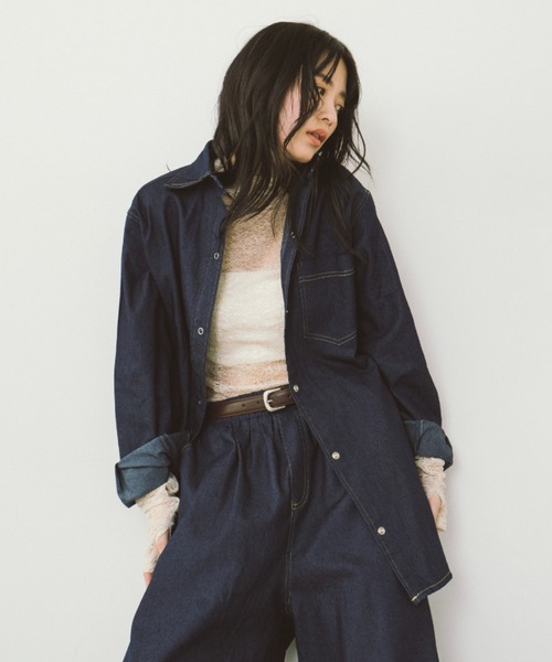 HANNE（アン）の「ダンガリーオーバーサイズシャツ（シャツ/ブラウス・レディース・ネイビー/ブルー・FREE）」の2枚目の写真