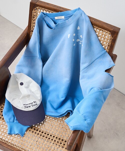 FREAK'S STORE(フリークスストア)の「パウダーブリーチ カットアウトスウェット(スウェット・レディース・ブラック/サックスブルー・フリ-)」の2枚目の写真