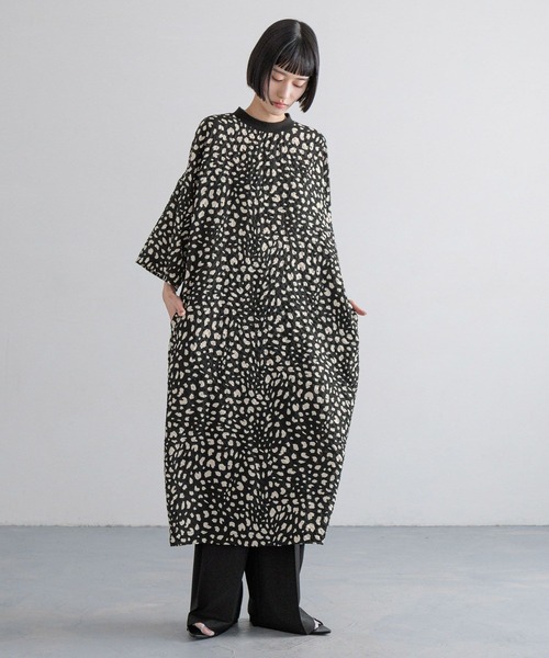 yuw(ユウ)の「レオパードTワンピース 327290(ワンピース・レディース・ブラック/ブラウン・FREE)」の3枚目の写真