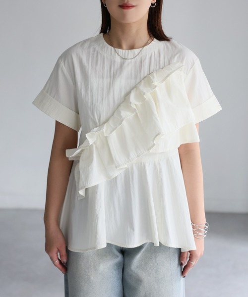 Riberry（リベリー）の「アシメフリルペプラムフレアブラウス（シャツ/ブラウス・レディース・アイボリー/ブラック・FREE）」の17枚目の写真