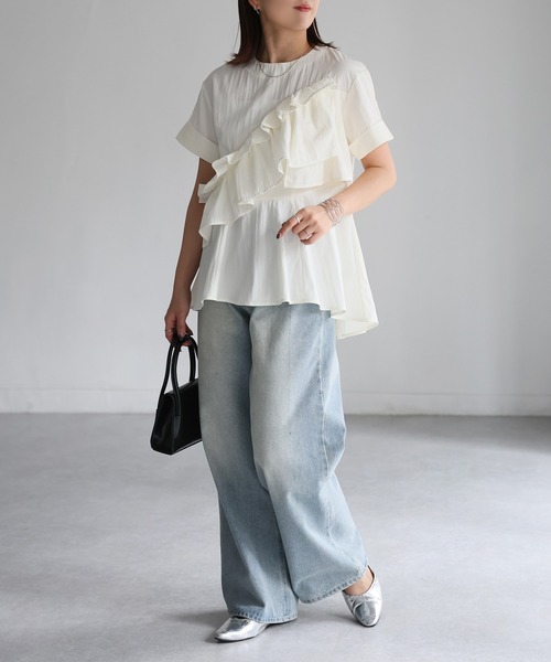 Riberry（リベリー）の「アシメフリルペプラムフレアブラウス（シャツ/ブラウス・レディース・アイボリー/ブラック・FREE）」の12枚目の写真