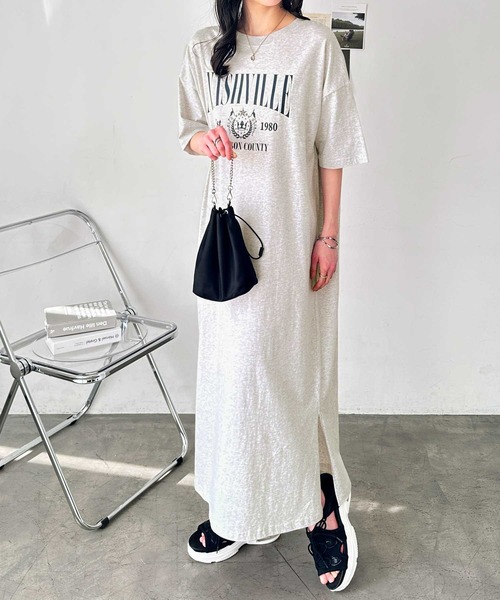 GeeRA(ジーラ)の「綿100%アソートロゴグラフィックプリントオーバーサイズTシャツワンピース(ワンピース・レディース・オートミール/チャコール/ナチュラル/チャコールグレー・LARGE/X-LARGE/MEDIUM)」の16枚目の写真