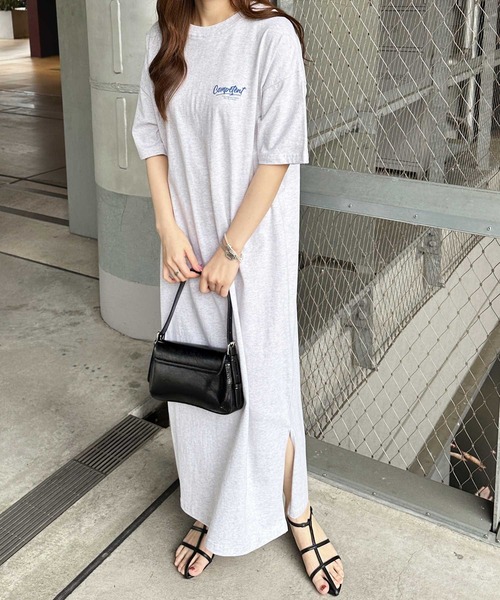 GeeRA(ジーラ)の「綿100%アソートロゴグラフィックプリントオーバーサイズTシャツワンピース(ワンピース・レディース・オートミール/チャコール/ナチュラル/チャコールグレー・LARGE/X-LARGE/MEDIUM)」の12枚目の写真