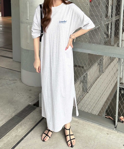 GeeRA(ジーラ)の「綿100%アソートロゴグラフィックプリントオーバーサイズTシャツワンピース(ワンピース・レディース・オートミール/チャコール/ナチュラル/チャコールグレー・LARGE/X-LARGE/MEDIUM)」の11枚目の写真