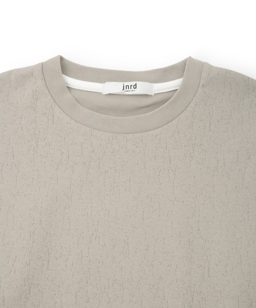  j.n.r.d（ジェー・エヌ・アール・ディー）の「j.n.r.d/クラックサーフェスプルオーバー（Tシャツ/カットソー・メンズ・チャコールグレー/オフホワイト/ベージュ・LL/L/M）」の5枚目の写真