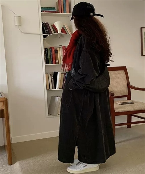 FREE STYLISTS（フリー スタイリスト）の「サイドスリット　ロングシャツワンピース（シャツワンピース・レディース・ダークネイビー/ブラック/ブルー・FREE）」の10枚目の写真