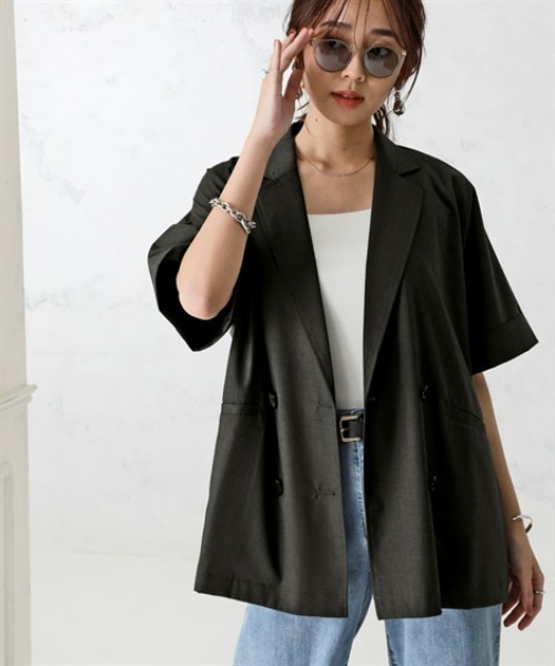 nissen（ニッセン）の「しわになりにくいオーバーサイズ５分袖シャツジャケット（ストレッチ・接触冷感・UVカット）＜大きいサイズ有＞（テーラードジャケット・レディース・チャコール/ベージュ・S～Ｍ/L～LL）」の2枚目の写真