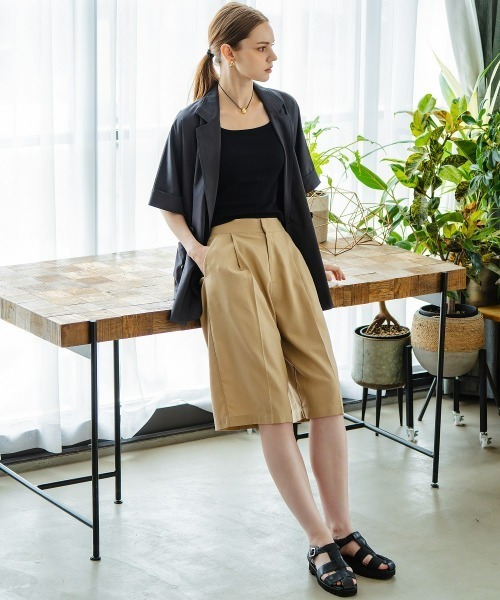 Maison INNESS(メゾンアイネス)の「ハーフスリーブオーバーサイズダブルブレストジャケット(防しわ・接触冷感・UVカット)(テーラードジャケット・レディース・チャコール/ベージュ/ライトグレー・S~M/L~LL/3L~4L)」の18枚目の写真