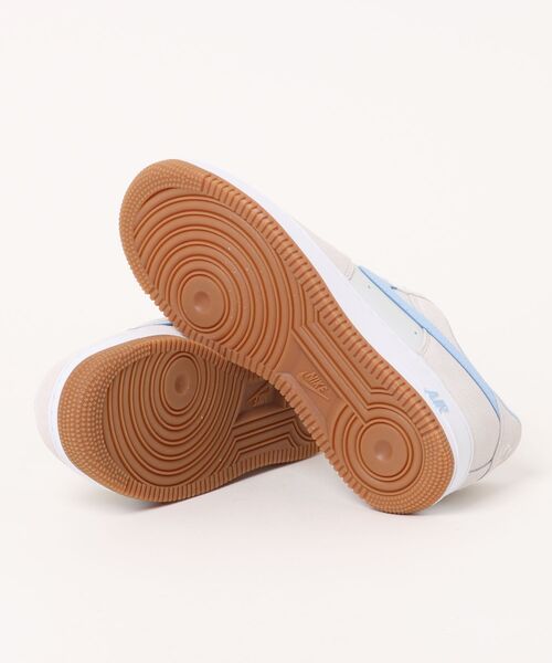 NIKE ナイキ AIR FORCE 1 '07 LV8 エア フォース 1 '07 LV8