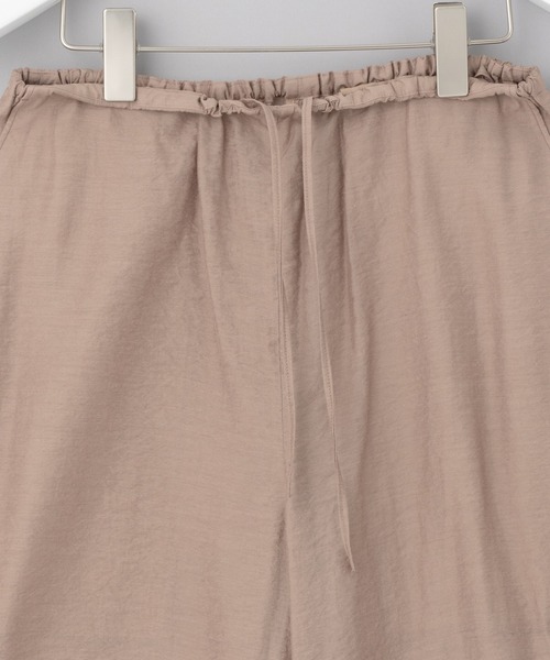 blurhms(ブラームス)の「【blurhms】Ny-Vi-Li Side Seamless Slacks(その他パンツ・メンズ・ベージュ/ダークグレー・2/3)」の6枚目の写真