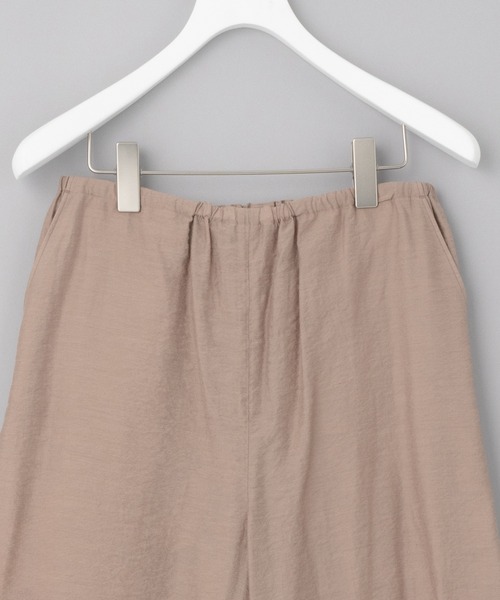 blurhms(ブラームス)の「【blurhms】Ny-Vi-Li Side Seamless Slacks(その他パンツ・メンズ・ベージュ/ダークグレー・2/3)」の5枚目の写真