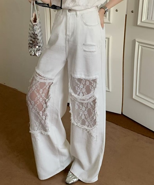 AsRiRe(アスリレイ)の「新色追加/レースダメージデニムパンツ(デニムパンツ・レディース・サックスブルー/ホワイト/ブラック・M/S/L)」の17枚目の写真