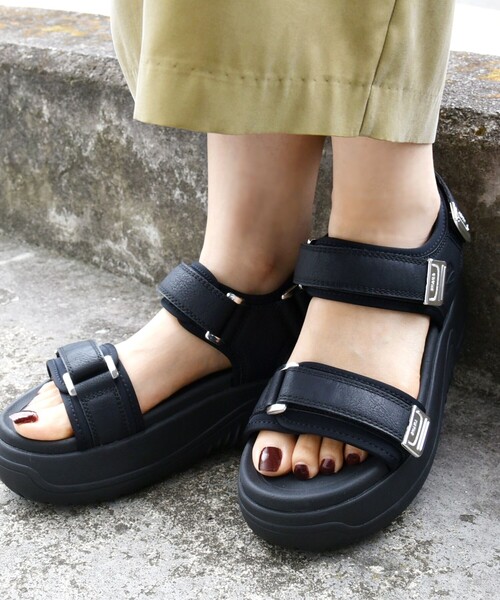 SHAKA（シャカ）の「【SHIPS別注】SHAKA:CHILL VIBES EVOL CHUNKY（サンダル・レディース・ブラック/ナチュラル・40/50/60/70）」の14枚目の写真