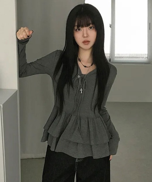 VIBGYOR(ヴィブジョー)の「フリルティアード ロングカットカーディガン 長袖 カットソー長袖(CZ)(カーディガン/ボレロ・レディース・ホワイト/ブラック/チャコール・FREE)」の16枚目の写真