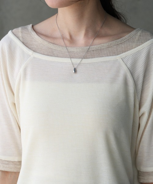 Bab（バブ）の「前後2WAYレイヤードオフショル風カットトップス（Tシャツ/カットソー・レディース・ライトグレー/アイボリー/チャコールグレー・FREE）」の12枚目の写真