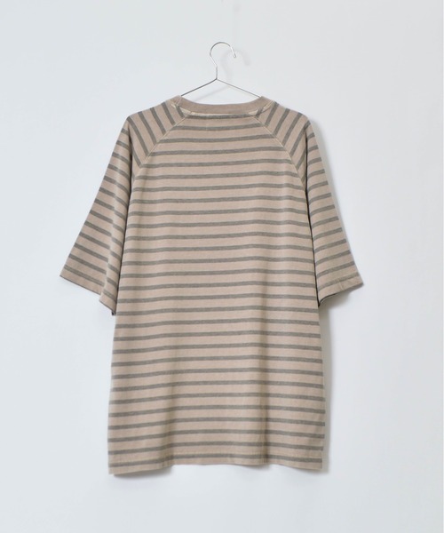 Sunny Smith(サニースミス)の「【SUNNY SMITH】ボーダーオーバーダイ ラグランロゴ刺繍Tシャツ(CP)(Tシャツ/カットソー・メンズ・スモーク/ベージュ/オリーブ・M/L)」の22枚目の写真