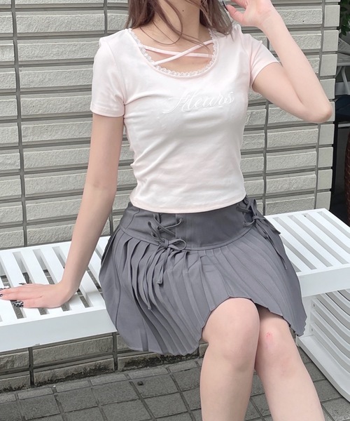 one way（ワンウェイ）の「フロントクロスTシャツ（Tシャツ/カットソー・レディース・ブラック/ホワイト/ネイビー/ピンク・FREE）」の4枚目の写真