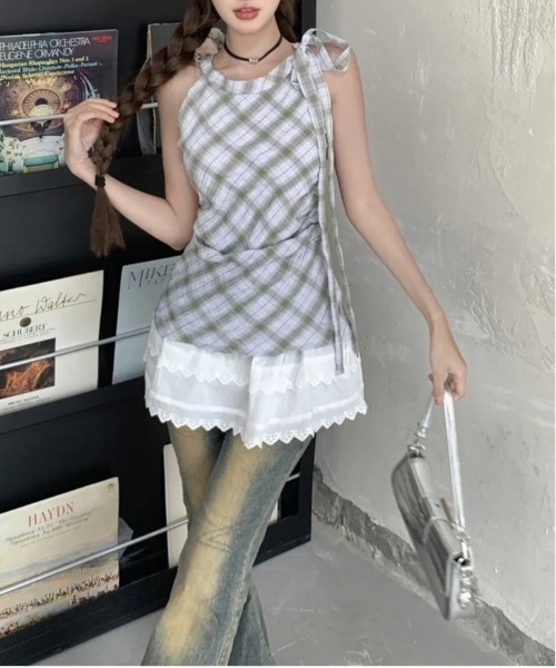 AsheKsha(アシクシャ)の「【新作】ノースリーブ フレンチチェックトップス(Tシャツ/カットソー・レディース・ブルーグレー/ライトブルー・F)」の4枚目の写真