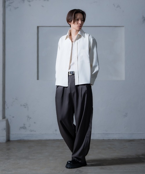 Crownor(クラウノアー)の「ドレープ 長袖シャツ(シャツ/ブラウス・メンズ・チャコール/ブルー/ホワイト・LARGE/MEDIUM)」の12枚目の写真