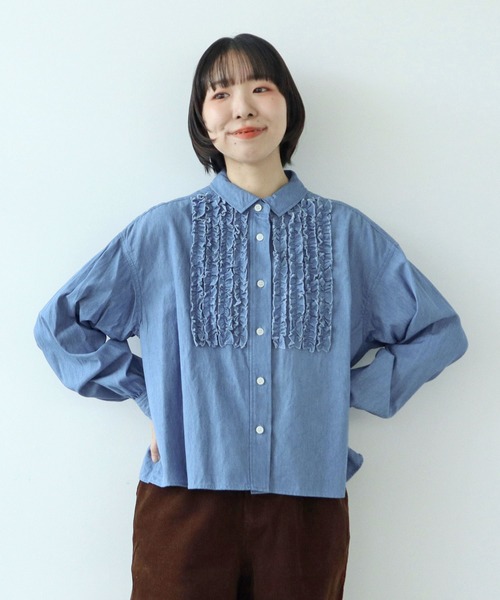 PAR ICI(パーリッシィ)の「ライトオンスデニム たっぷりフリルブラウス(シャツ/ブラウス・レディース・ネイビー/サックスブルー・FREE)」の12枚目の写真
